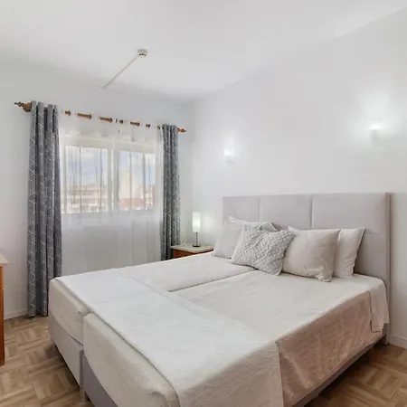 Familial De Apartment *